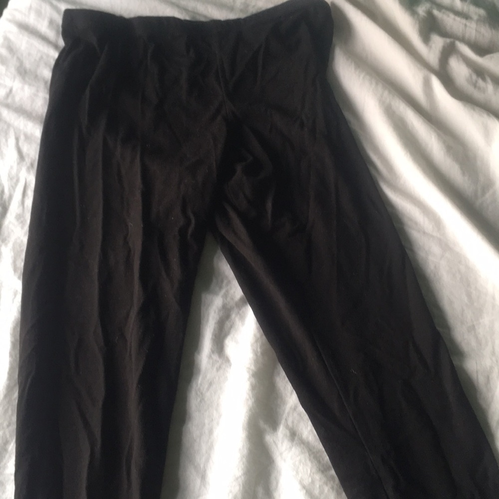 black leggings